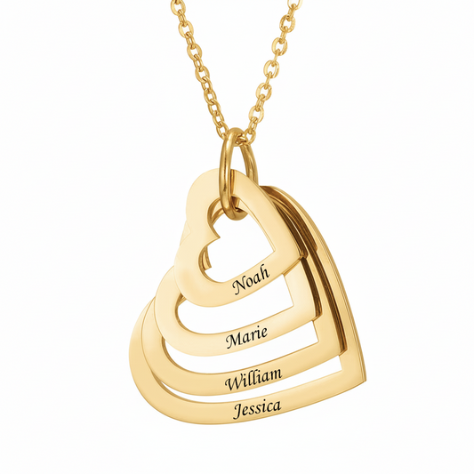 Colar com Nome "Corações Aninhados"