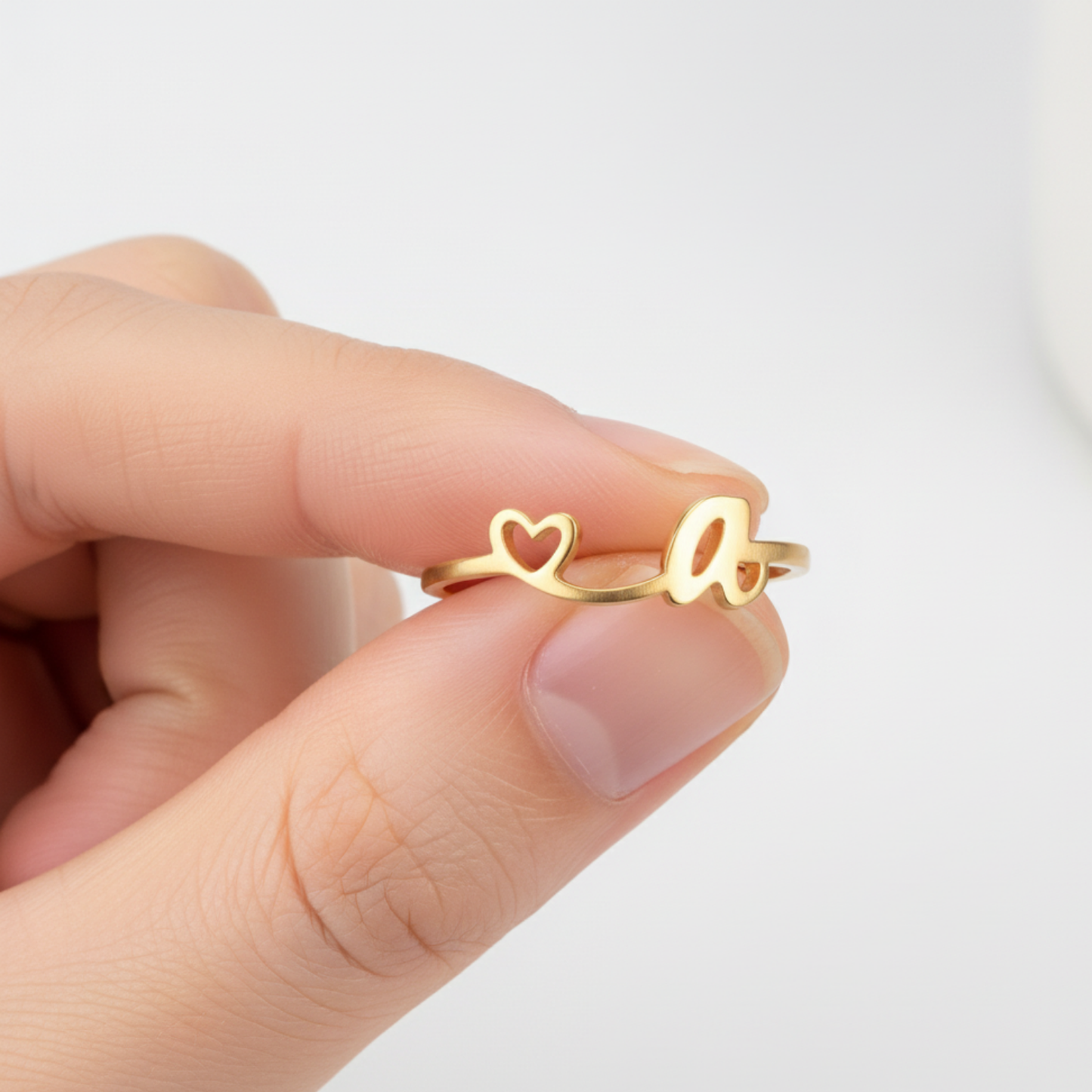 Anel Ajustável com Inicial "Pretty"
