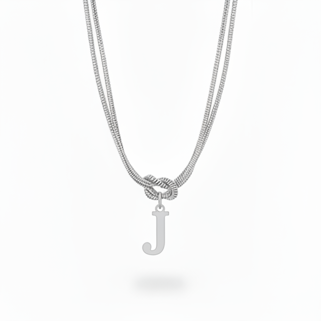 Colar Inicial "Alphabet Knot"