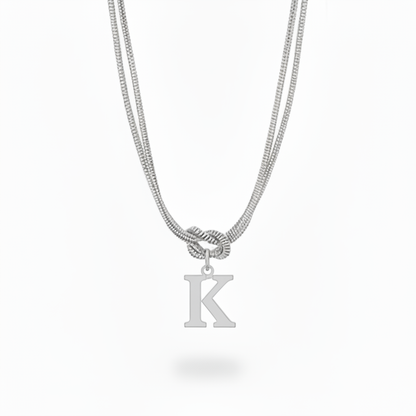 Colar Inicial "Alphabet Knot"