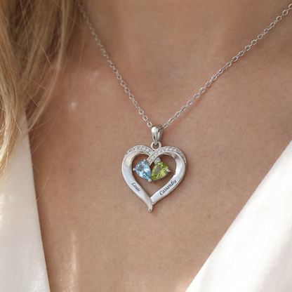 Colar com Nome "Entwined Hearts"